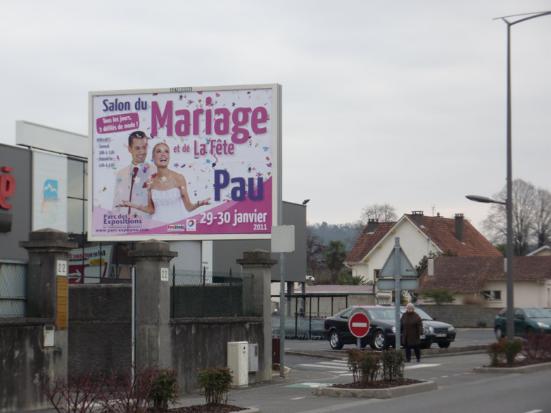 Exemple d'affichage 4x3m réalisé par Exterieurs dans les départements 64, 65 et 31